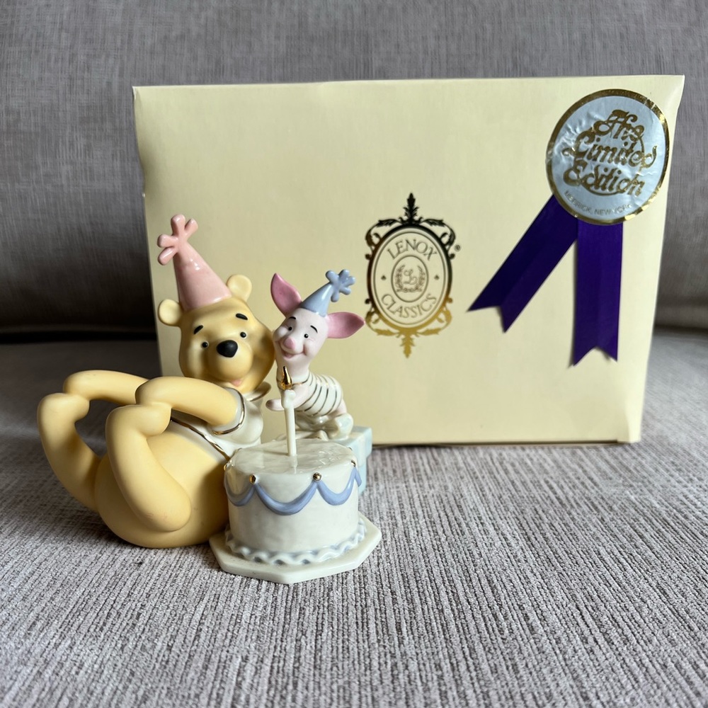 Lenox Winnie the Pooh Birthday Figurine